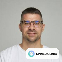 Mgr. Andrej Herák, Fyzioterapeut  - Spineo Clinic  - vedúci fyzioterapeut