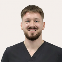 MUDr. Patrik Mészáros